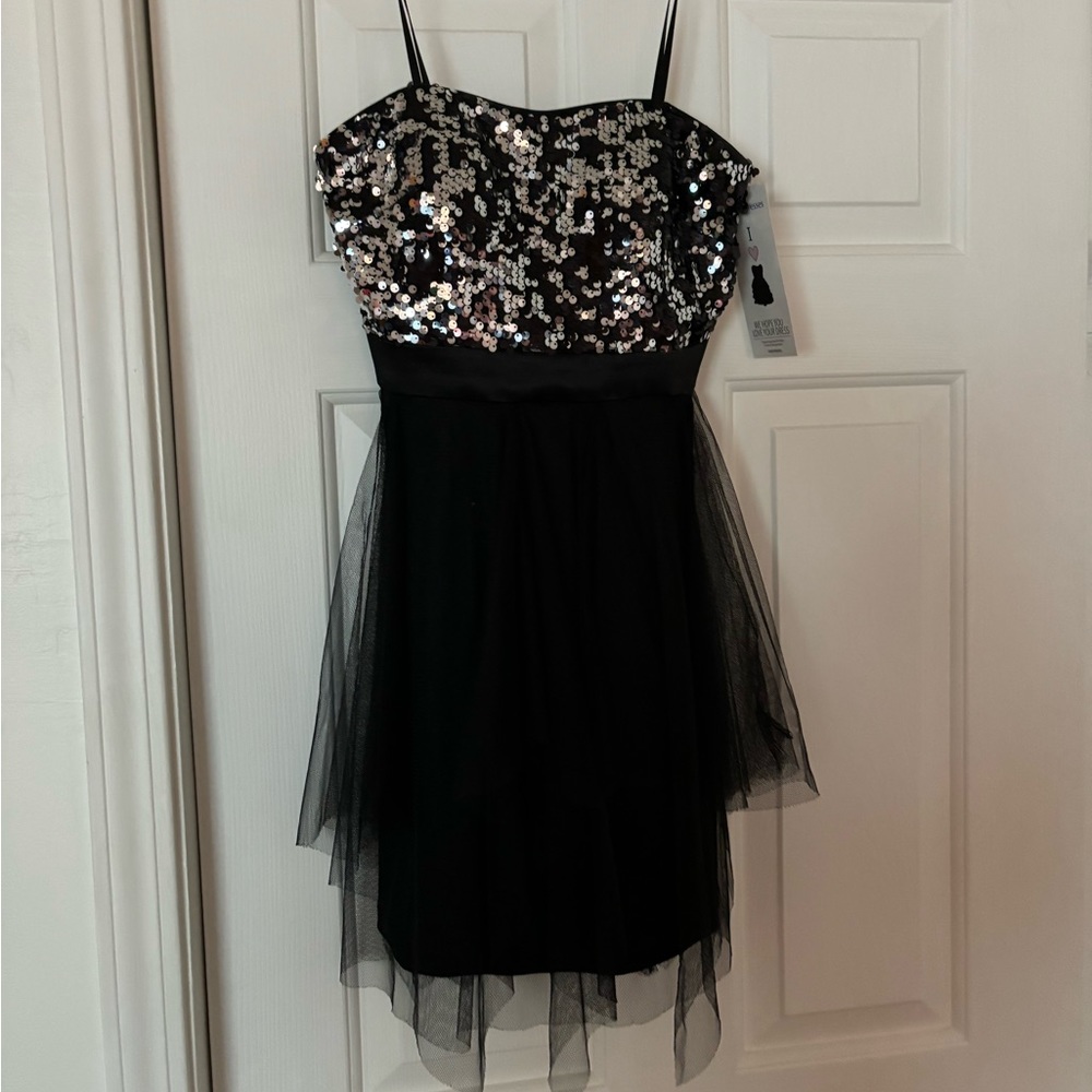 Dress black